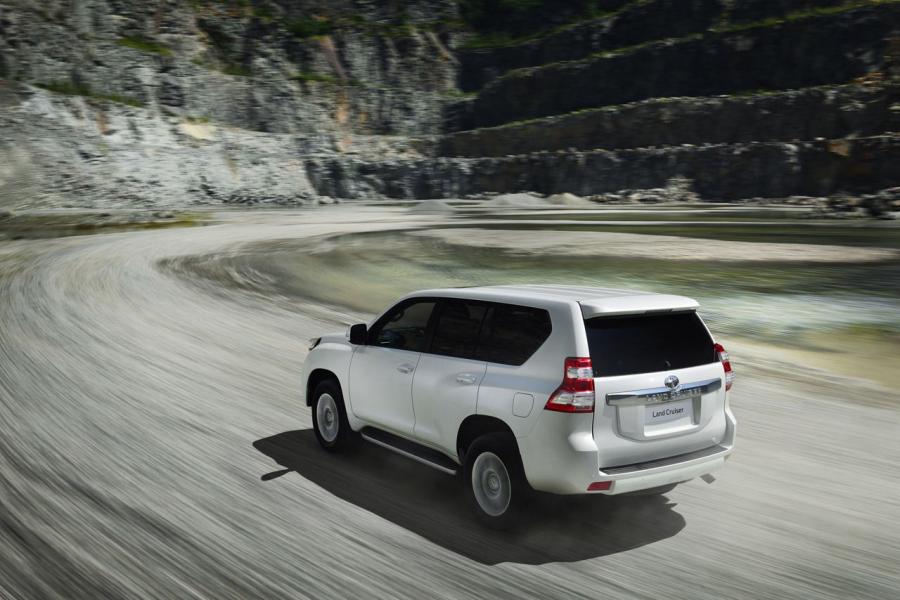  Toyota Land Cruiser Prado 2013 года  (фото 48 из 103)